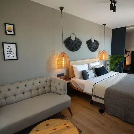 Alpsuites Tiny Concept House 701 Campsite Ula